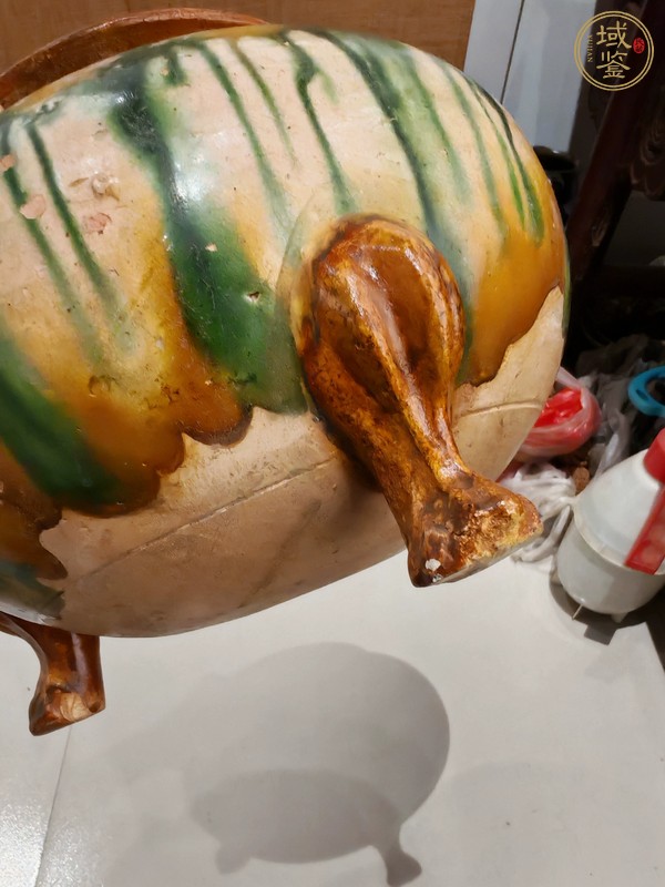 古玩陶瓷三彩三足鍑真品鑒賞圖