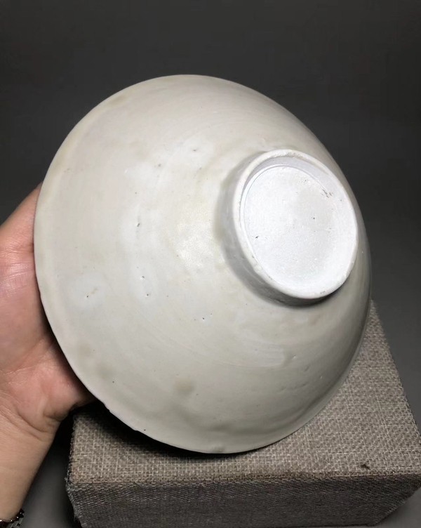 古玩陶瓷【館藏級精品】宋代 青白瓷劃花碗【頂級釉水如玉石般】【收藏價(jià)值比較高】拍賣，當(dāng)前價(jià)格0元