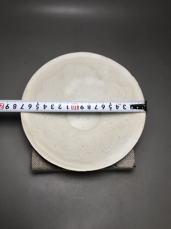 古玩陶瓷【館藏級精品】宋代 青白瓷劃花碗【頂級釉水如玉石般】【收藏價(jià)值比較高】拍賣，當(dāng)前價(jià)格0元
