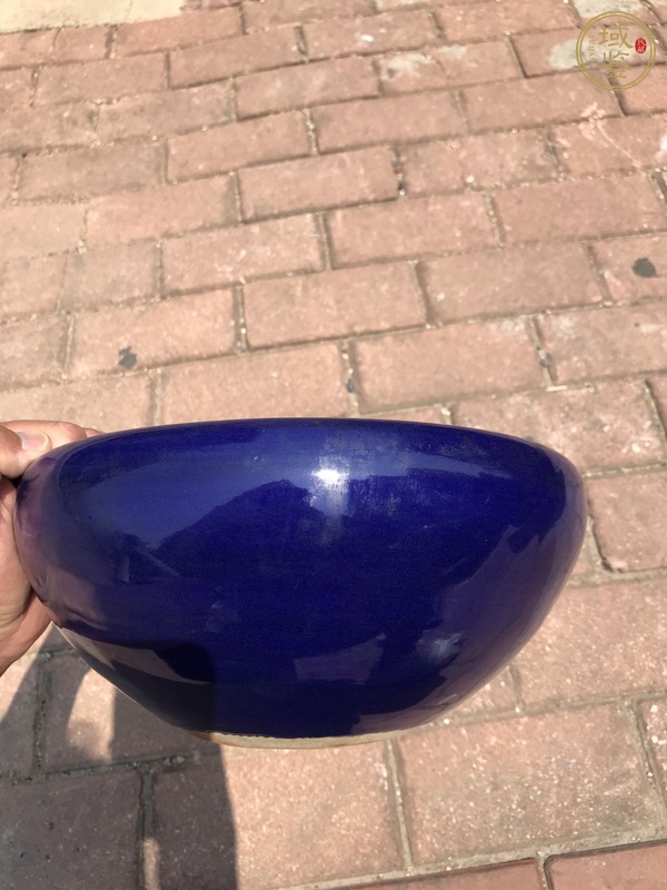 古玩陶瓷藍釉香爐真品鑒賞圖