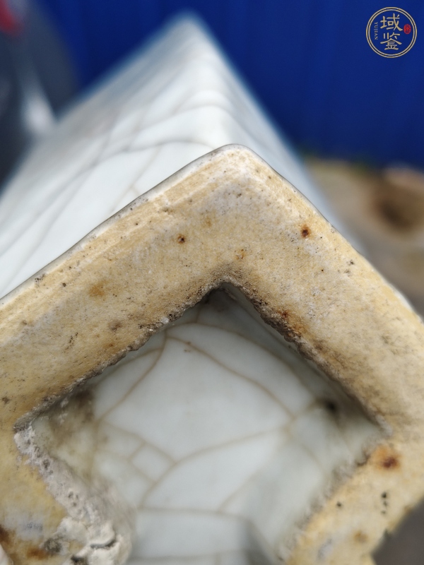 古玩陶瓷哥窯方圣瓶真品鑒賞圖
