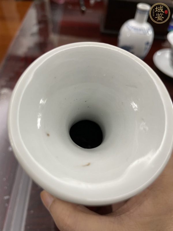 古玩陶瓷粉彩人物故事紋撇口瓶真品鑒賞圖