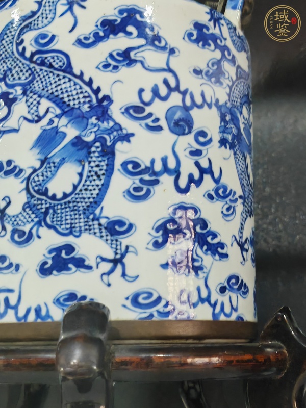 古玩陶瓷清光緒青花云龍趕珠紋提梁壺真品鑒賞圖