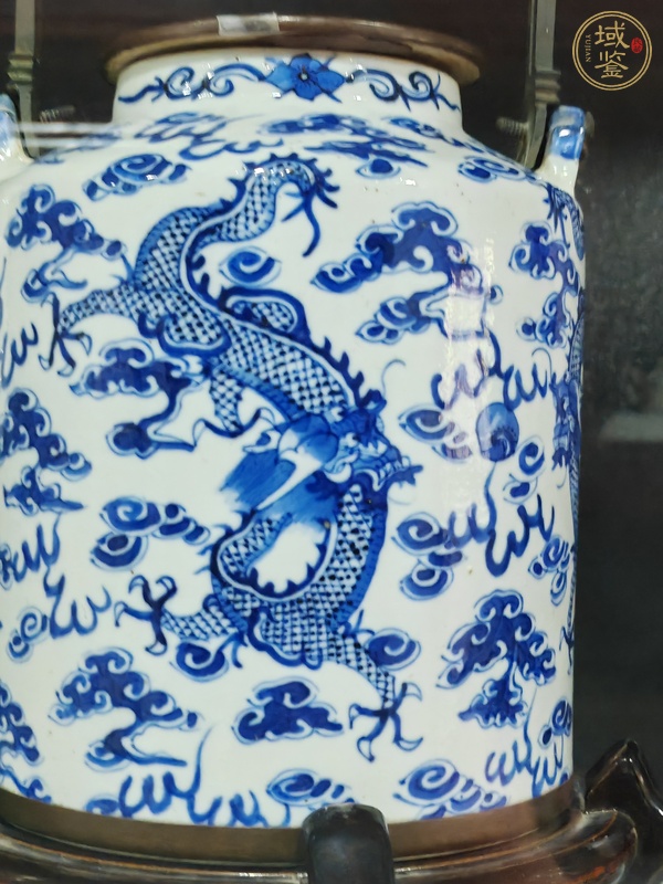 古玩陶瓷清光緒青花云龍趕珠紋提梁壺真品鑒賞圖