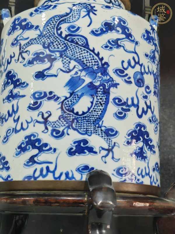 古玩陶瓷清光緒青花云龍趕珠紋提梁壺真品鑒賞圖