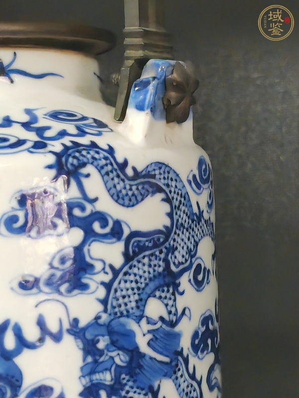 古玩陶瓷清光緒青花云龍趕珠紋提梁壺真品鑒賞圖