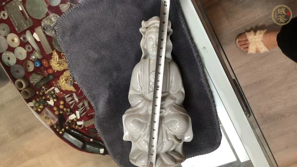 古玩陶瓷德化白瓷觀音菩薩造像真品鑒賞圖