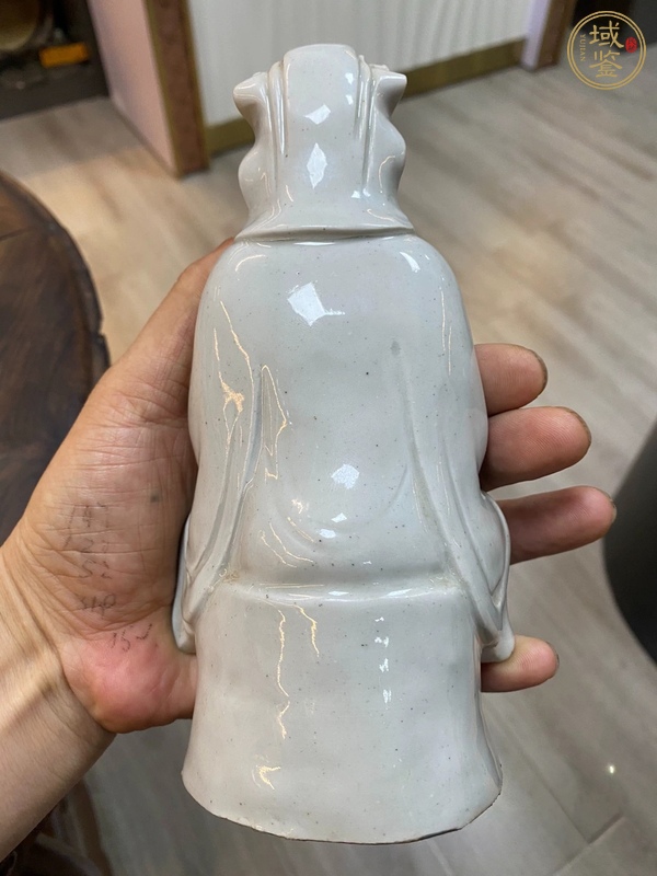 古玩陶瓷德化白瓷觀音菩薩造像真品鑒賞圖