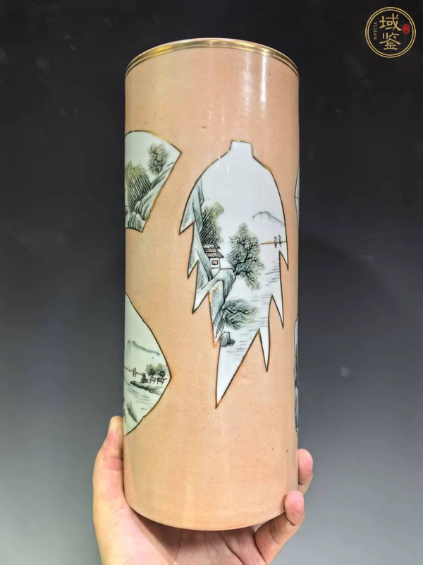 古玩陶瓷珊瑚紅開光淺絳彩帽筒真品鑒賞圖