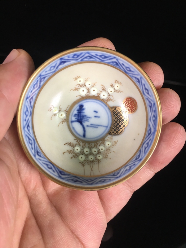 古玩陶瓷晚清彩繪人物紋杯拍賣，當(dāng)前價格399元