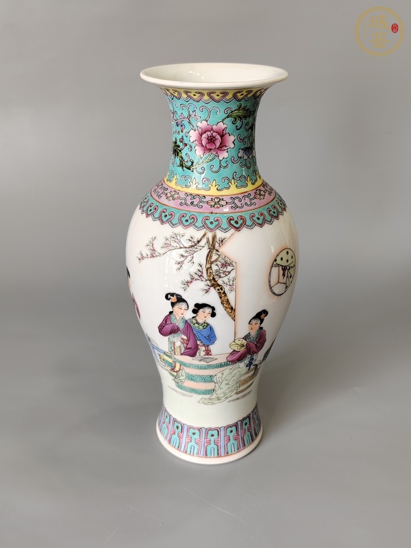 古玩陶瓷粉彩人物故事觀音瓶真品鑒賞圖
