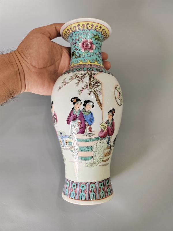 古玩陶瓷粉彩人物故事觀音瓶拍賣，當(dāng)前價(jià)格1288元