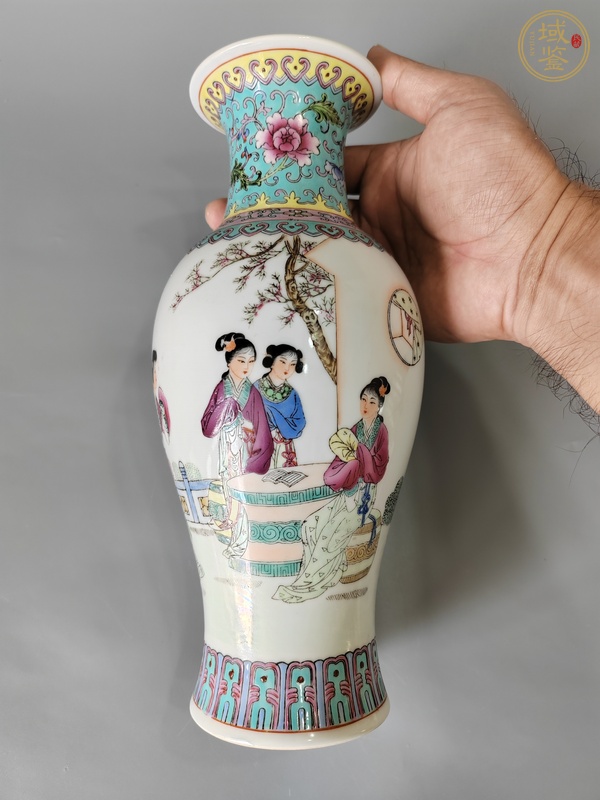 古玩陶瓷粉彩人物故事觀音瓶真品鑒賞圖