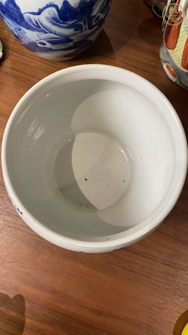 古玩陶瓷青花馬蹄尊真品鑒賞圖