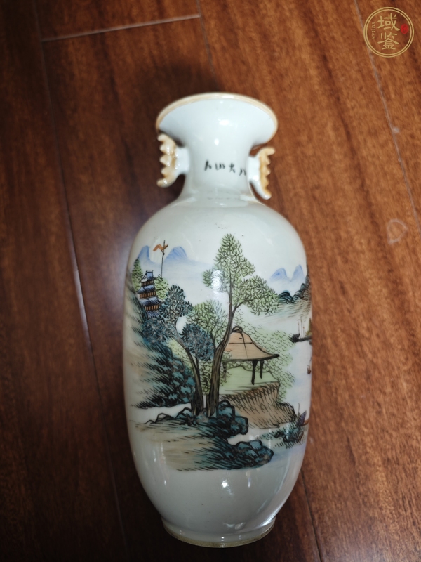 古玩陶瓷油粉彩山水人物紋撇口瓶真品鑒賞圖
