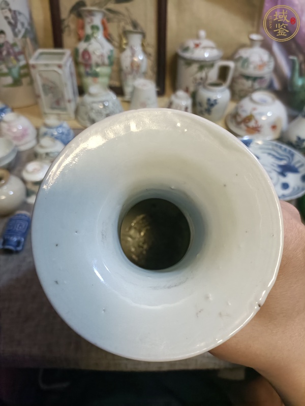 古玩陶瓷油粉彩人物故事紋撇口瓶真品鑒賞圖