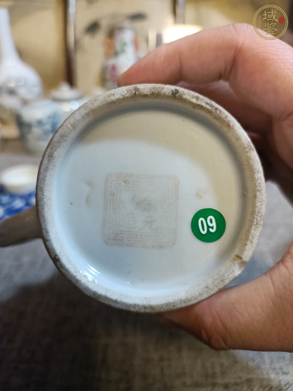 古玩陶瓷粉彩桃花美女圖茶壺真品鑒賞圖