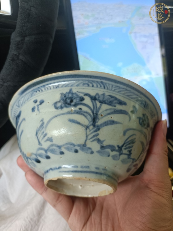 古玩陶瓷青花花卉紋碗真品鑒賞圖