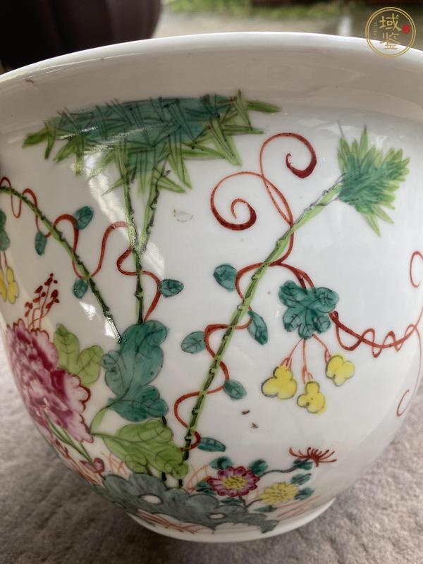 古玩陶瓷花卉紋粉彩花盆真品鑒賞圖