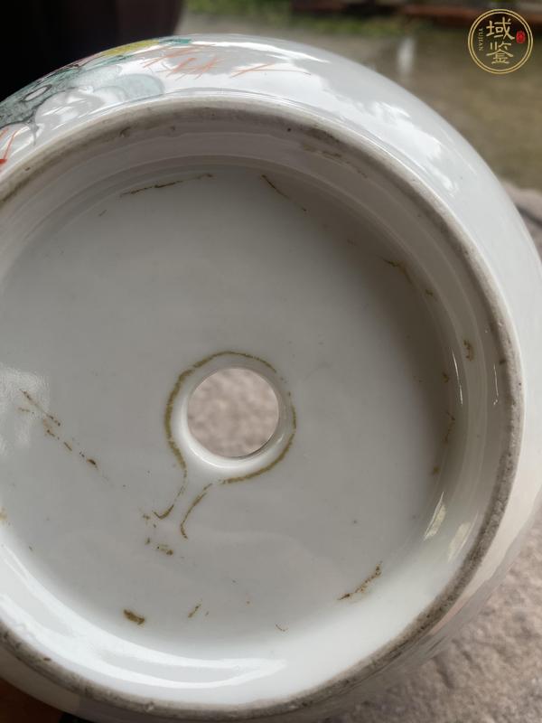 古玩陶瓷花卉紋粉彩花盆真品鑒賞圖