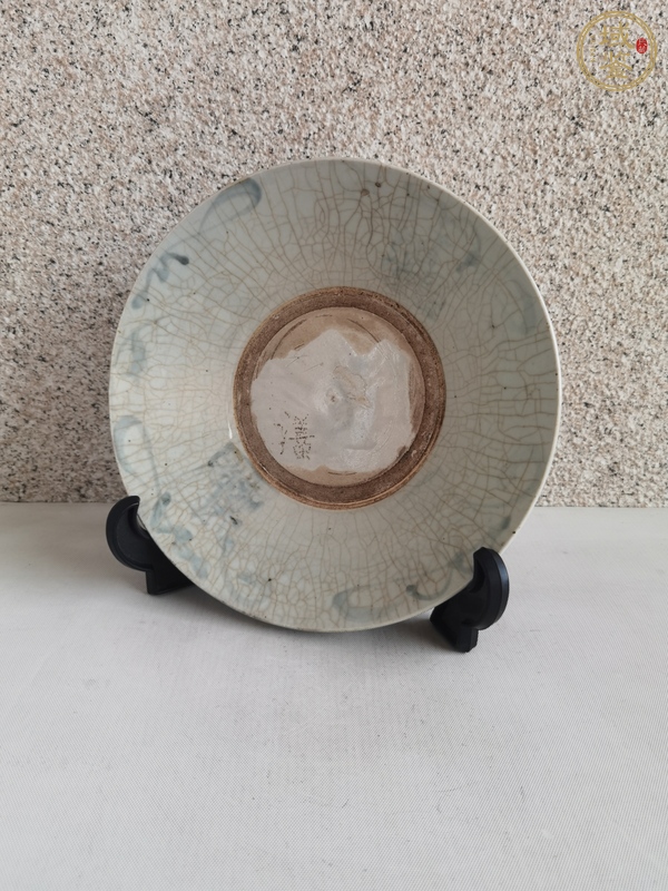 古玩陶瓷青花花卉紋盤真品鑒賞圖