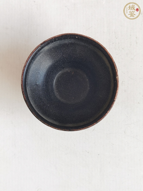 古玩陶瓷閩侯窯黑釉茶盞真品鑒賞圖