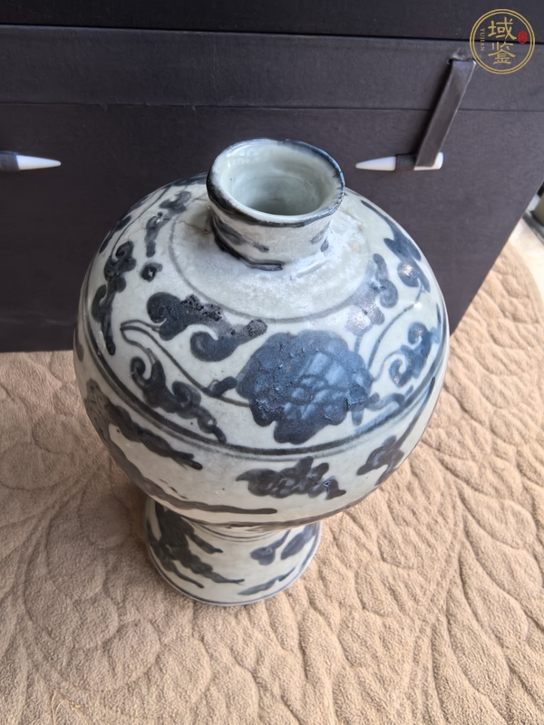 古玩陶瓷青花云紋梅瓶真品鑒賞圖