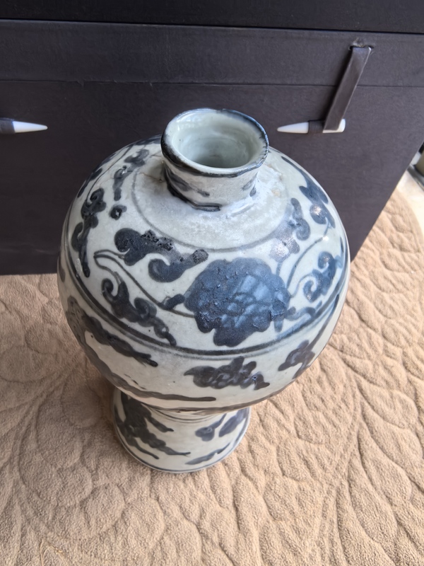 古玩陶瓷明晚期青花云鶴紋梅瓶拍賣，當(dāng)前價(jià)格15980元