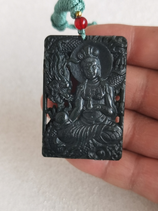古玩玉器和田玉雕“觀音牌”拍賣(mài)，當(dāng)前價(jià)格398元