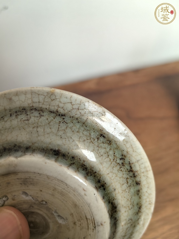 古玩陶瓷康熙郎窯綠釉筆舔真品鑒賞圖