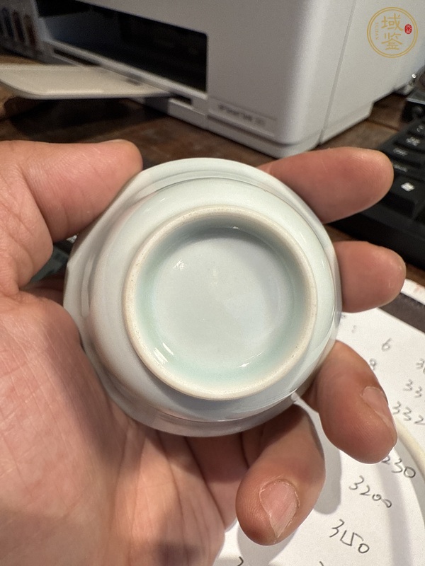 古玩陶瓷清中期 白釉杯真品鑒賞圖