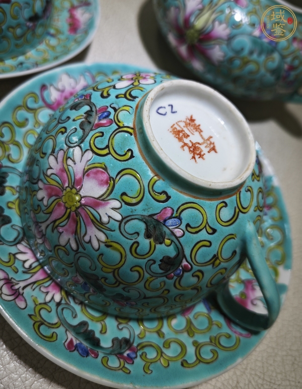 古玩陶瓷民國(guó)松石綠地寶相花茶具真品鑒賞圖