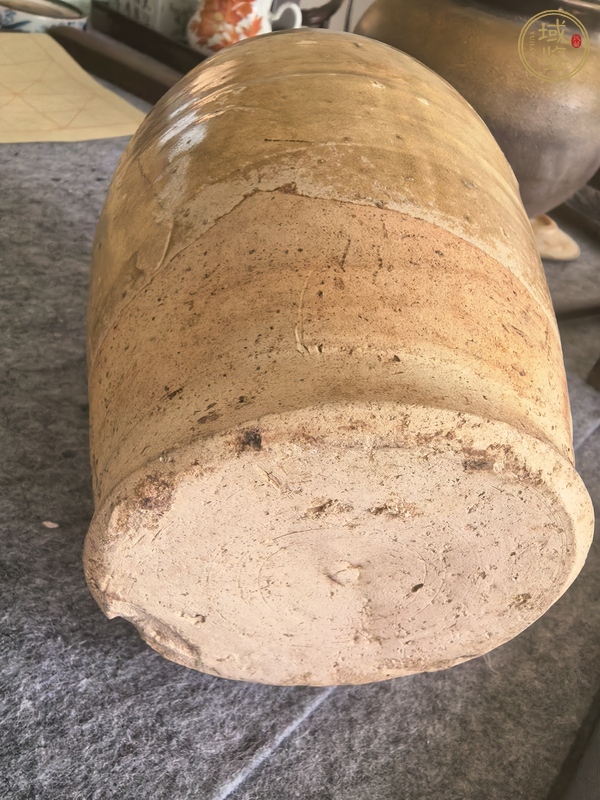 古玩陶瓷唐代黃釉執(zhí)壺真品鑒賞圖