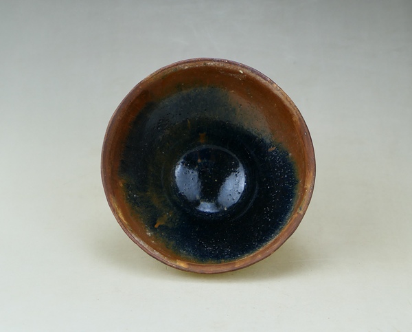 古玩陶瓷南宋.建窯柿紅釉絲毫盞（高級茶器）拍賣，當前價格132元