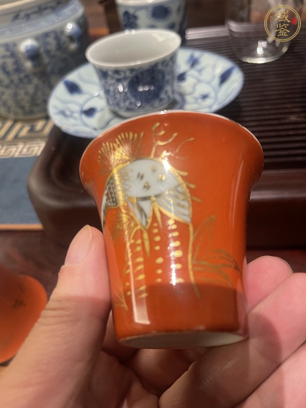 古玩陶瓷松鶴紋馬蹄杯真品鑒賞圖