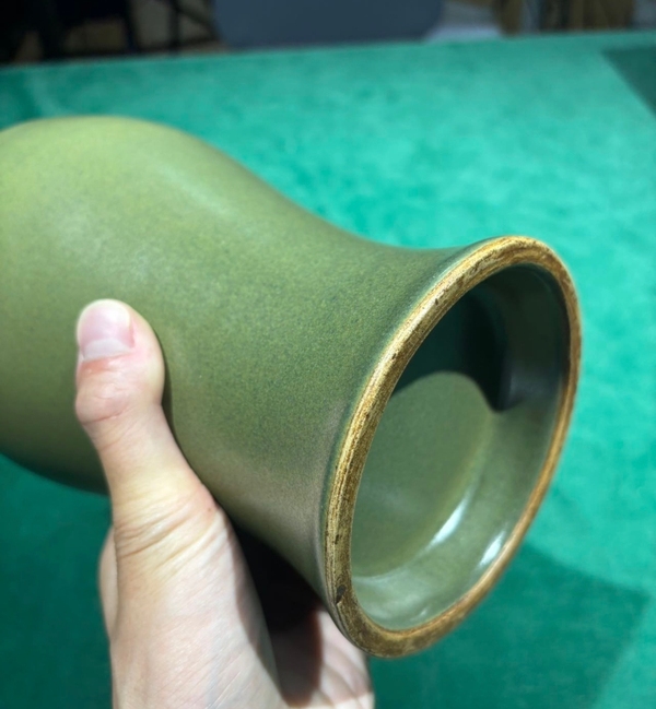 古玩陶瓷清中期 茶葉末釉梅瓶(淄博窯)拍賣,當前價格6500元