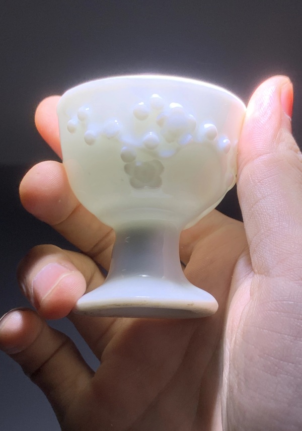 古玩陶瓷清.德化窯梅花紋高足杯拍賣，當(dāng)前價(jià)格680元