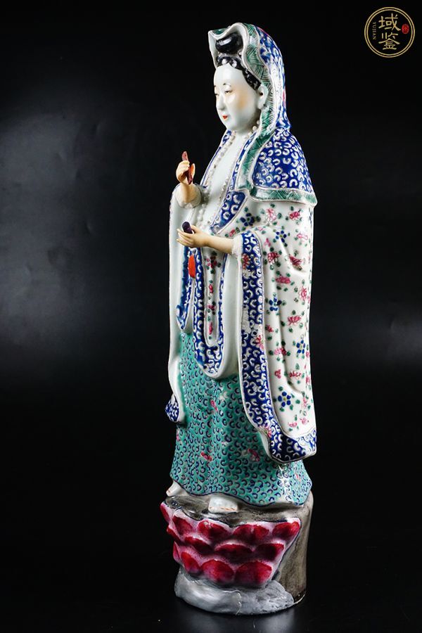 古玩陶瓷民國 粉彩瓷塑觀音真品鑒賞圖