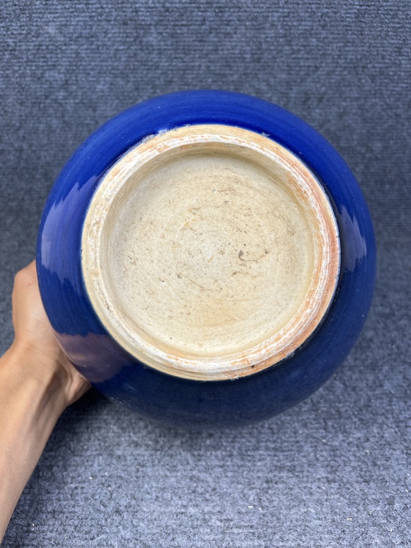 古玩陶瓷霽藍(lán)釉案頭缸拍賣,當(dāng)前價(jià)格5588元