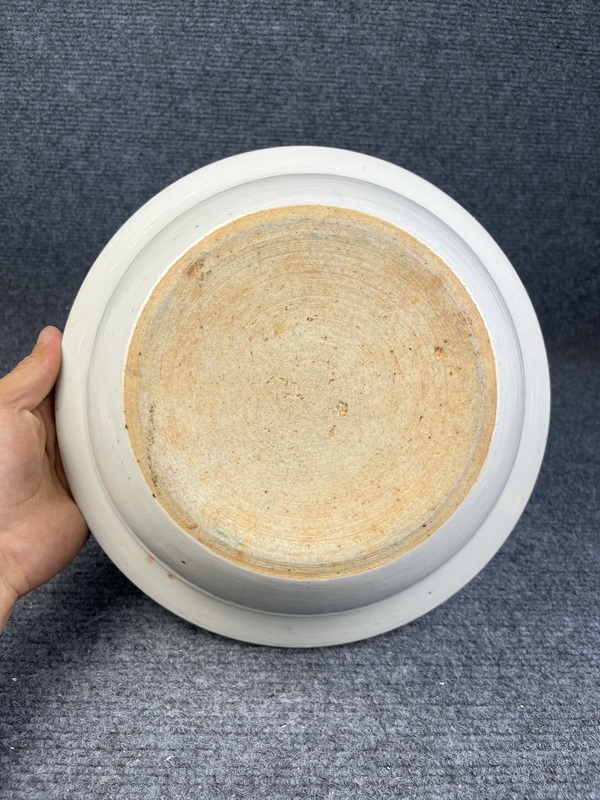 古玩陶瓷粉彩芭蕉美女凈手盆拍賣，當前價格3888元