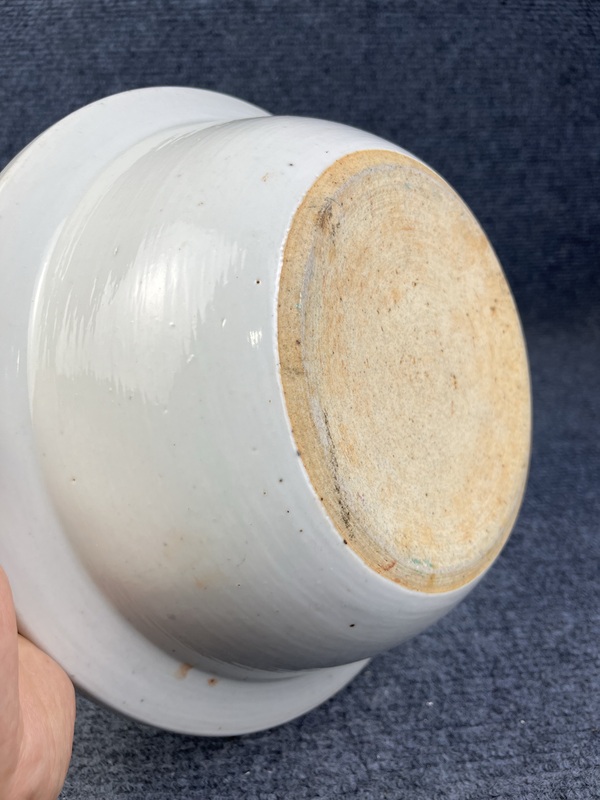古玩陶瓷粉彩芭蕉美女凈手盆拍賣，當前價格3888元