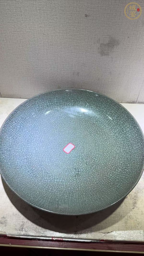 古玩陶瓷哥窯盤真品鑒賞圖
