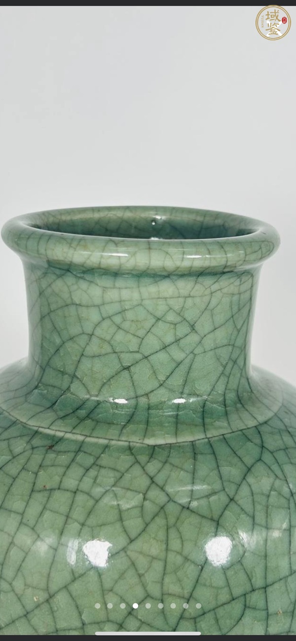 古玩陶瓷綠哥釉梅瓶真品鑒賞圖