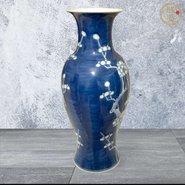 古玩陶瓷觀音瓶真品鑒賞圖