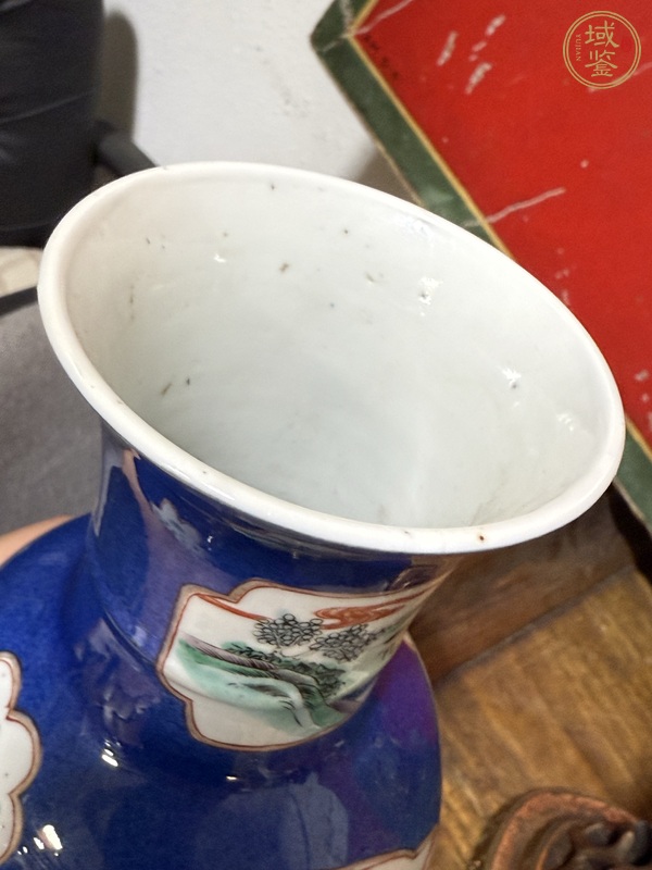 古玩陶瓷灑藍(lán)釉開(kāi)光五彩觀音瓶真品鑒賞圖