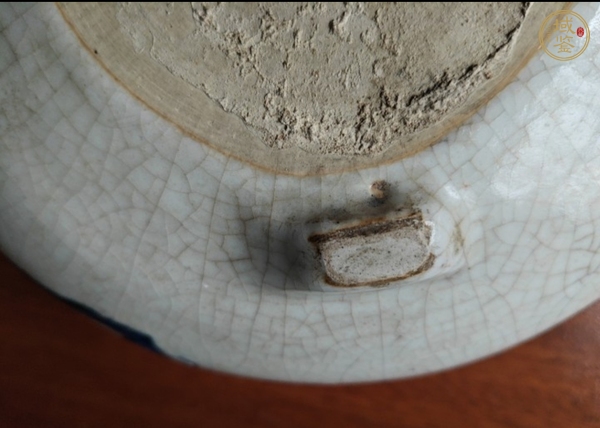 古玩陶瓷哥釉地青花喜上眉梢花鳥紋香爐真品鑒賞圖
