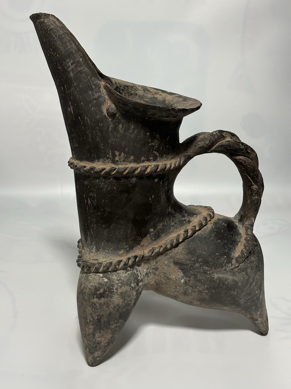古玩轉(zhuǎn)賣龍山文化·陶鬶拍賣，當(dāng)前價(jià)格388元