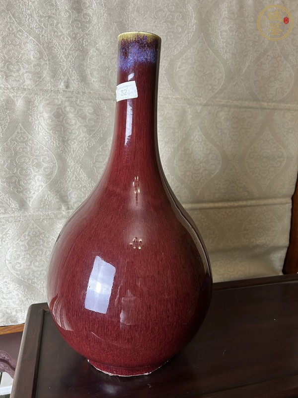 古玩陶瓷清中期 鈞紅釉膽瓶真品鑒賞圖