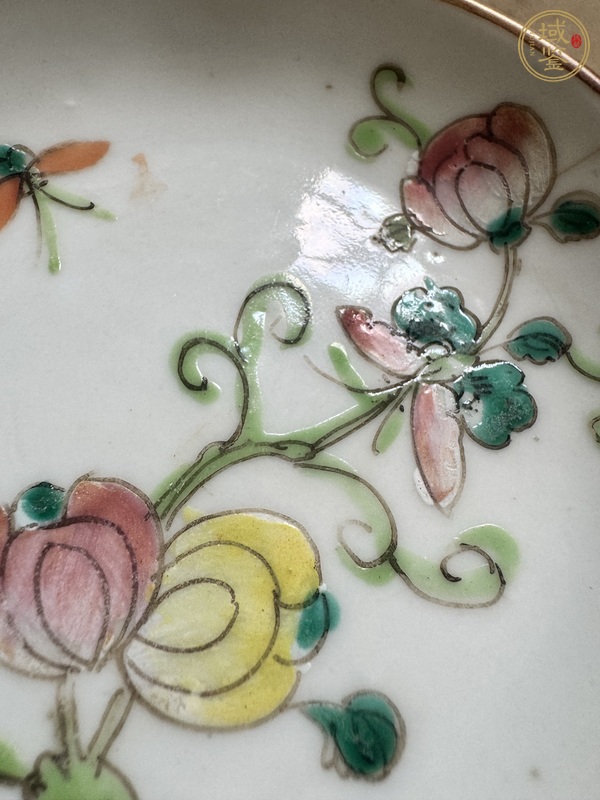 古玩陶瓷瓜蝶連綿粉彩盤真品鑒賞圖