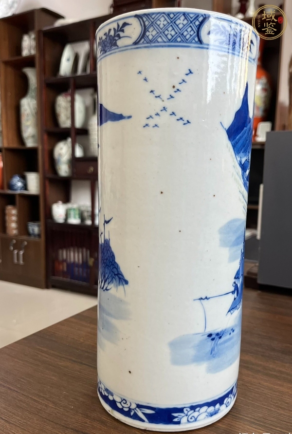 古玩陶瓷樵漁耕讀山水紋青花帽筒真品鑒賞圖